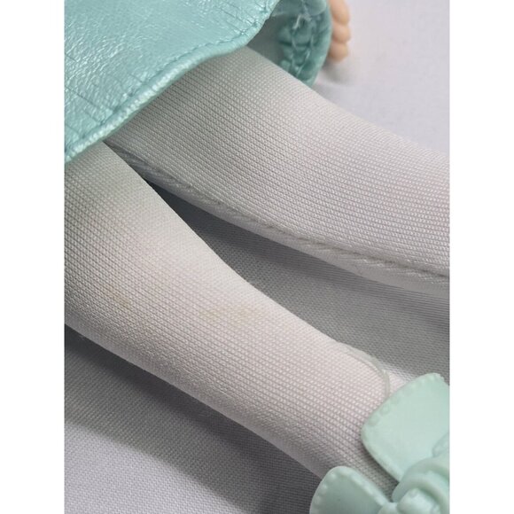 Bratz Doll Cloe Platinum Shimmer Doll Rare - Picture 10 of 11